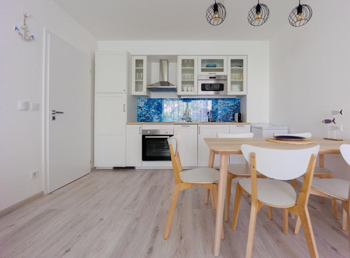 White&Blue Apartman Шіофок Екстер'єр фото